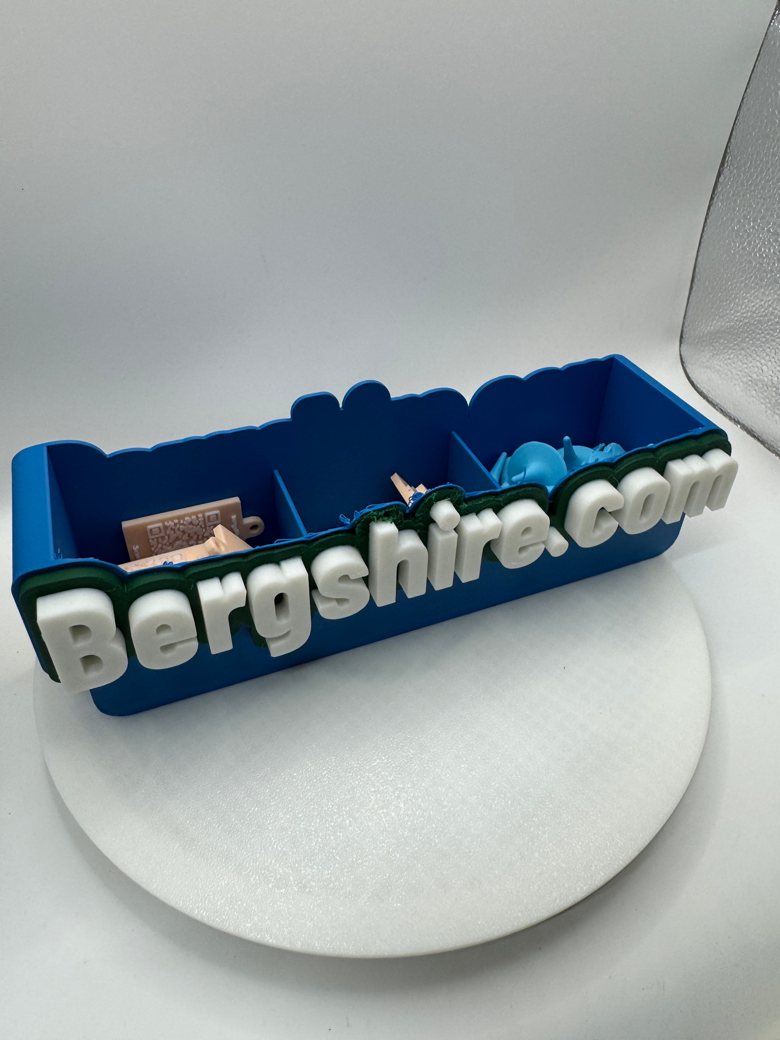 Custom desk organizer