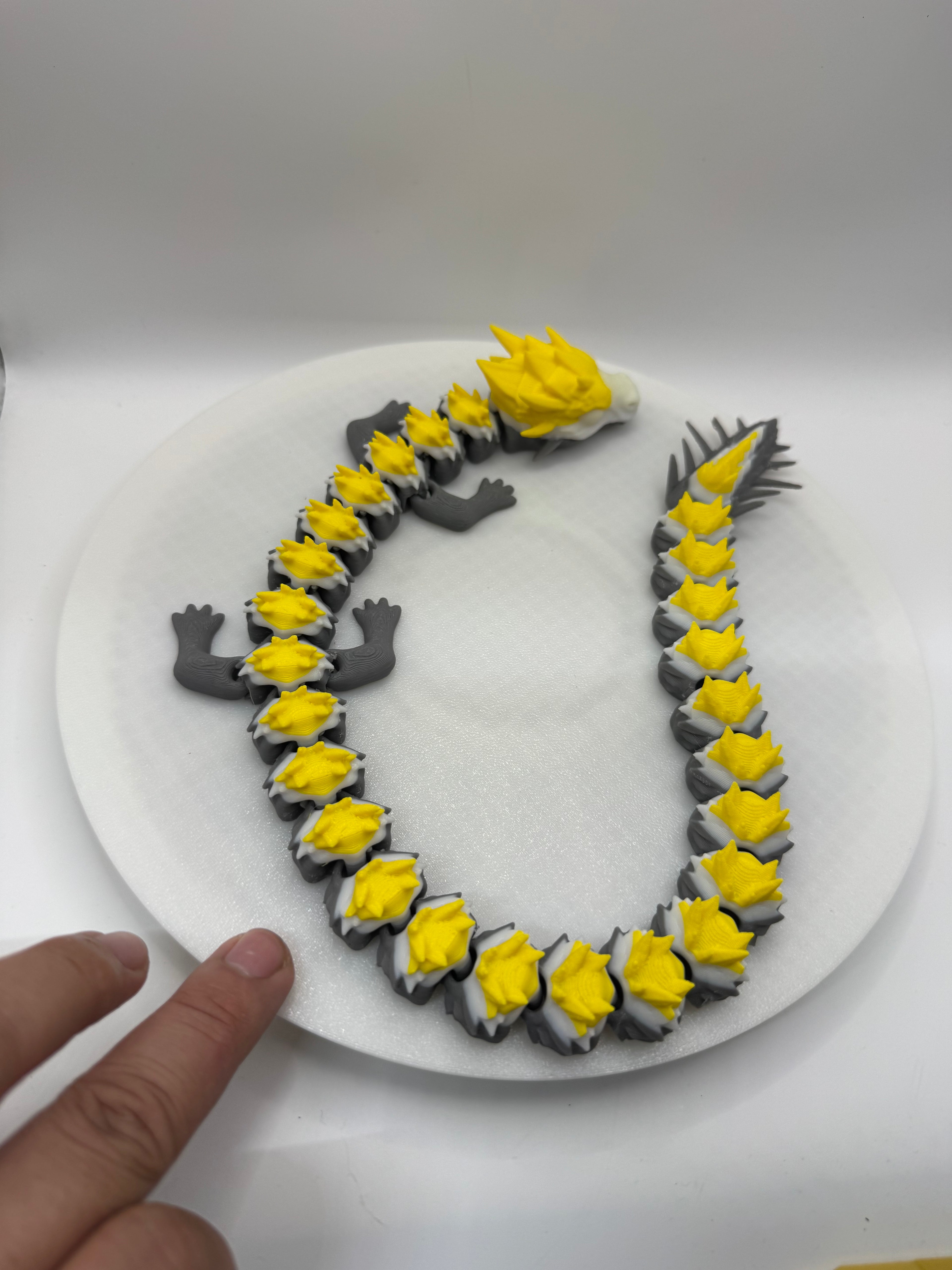 Articulated dragon