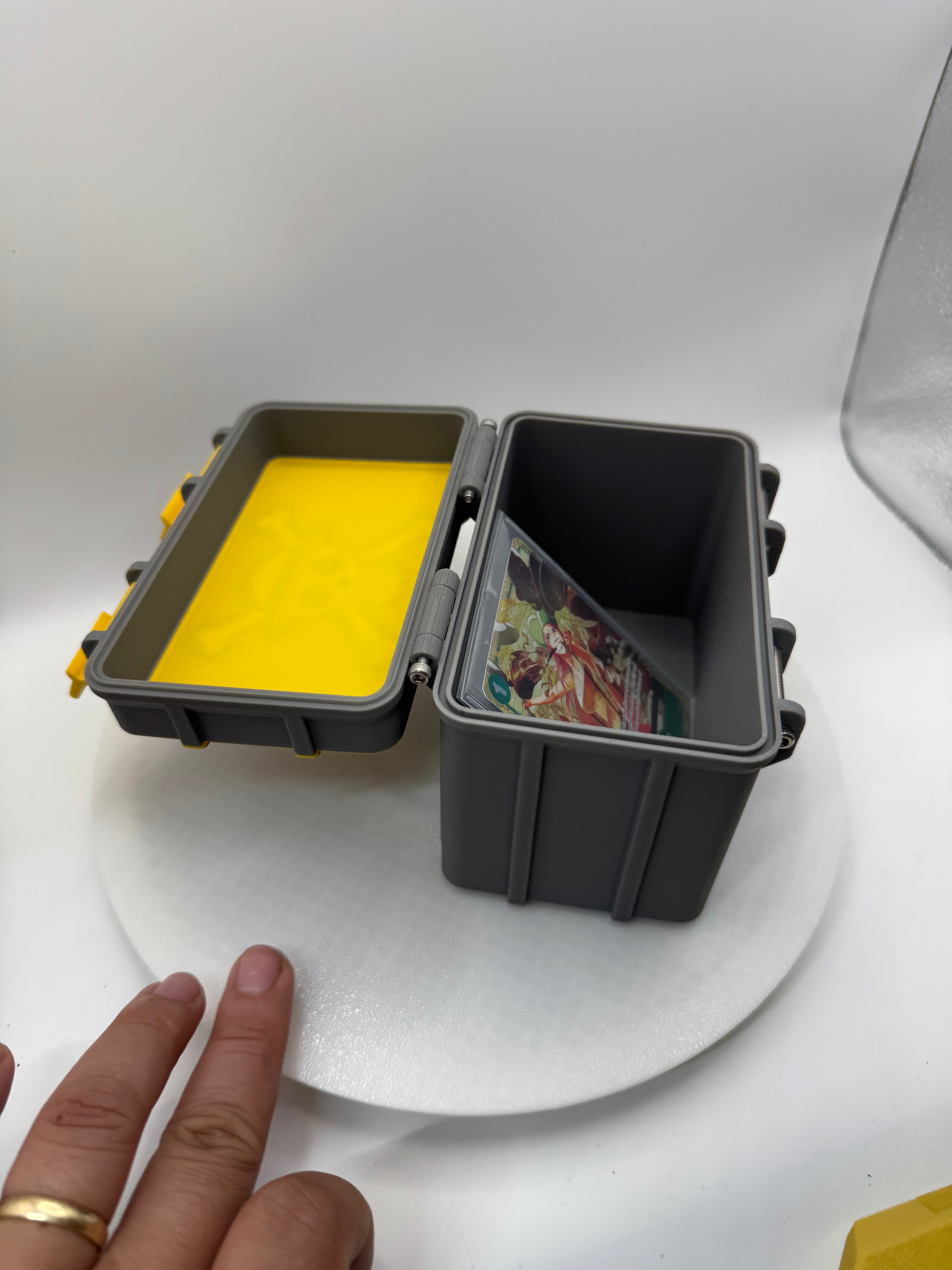 One piece card storage box 3d printed