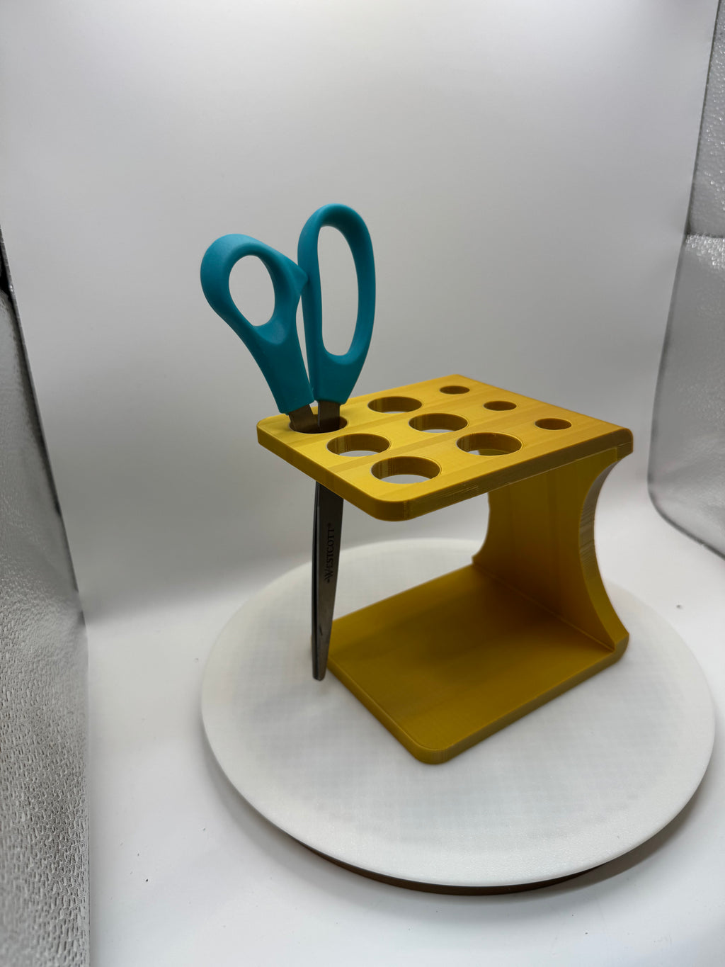 Scissor holder 3d printed