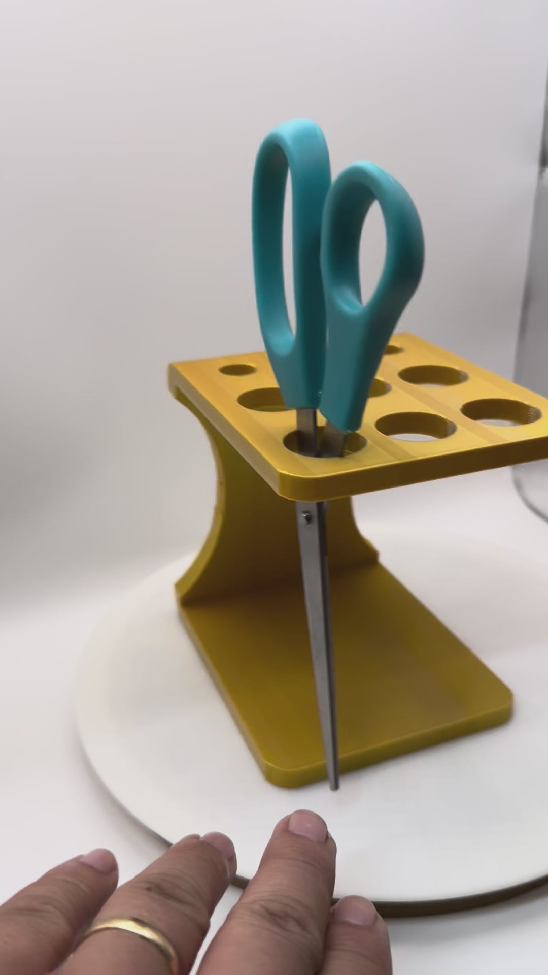 Scissor holder 3d printed