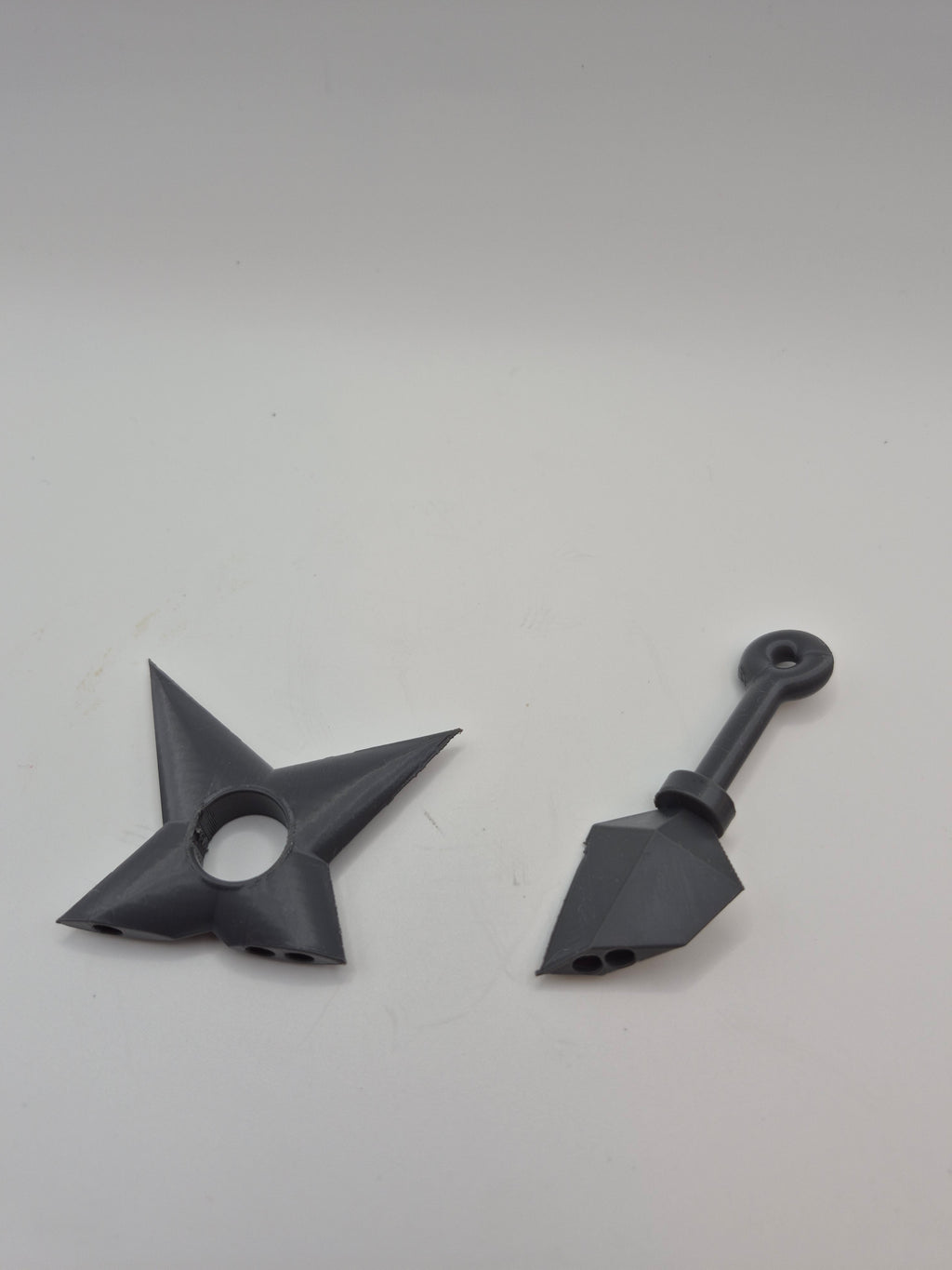 Ninja Memo Board Pin Set - Kunai & Shuriken