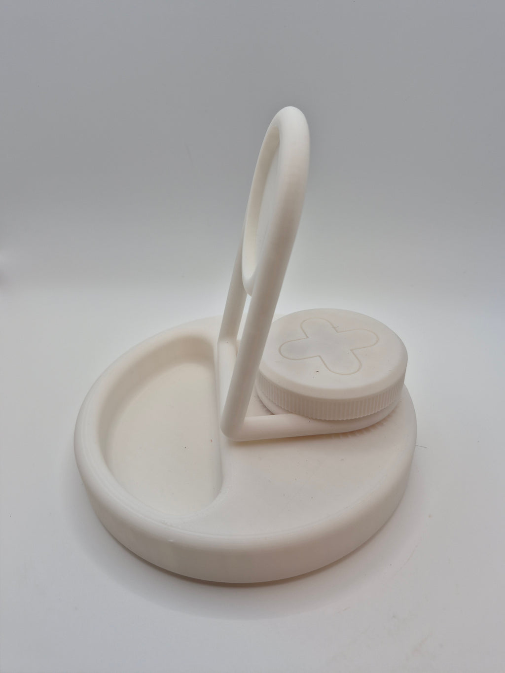 Rotatable MagSafe Bedside Dock – 3D Printed Stand